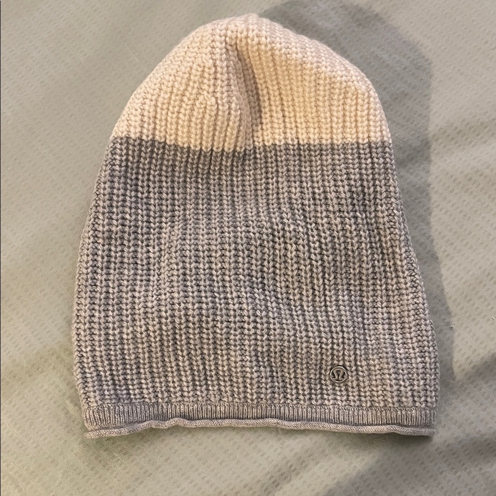 lululemon athletica Gray and Cream Knit Beanie